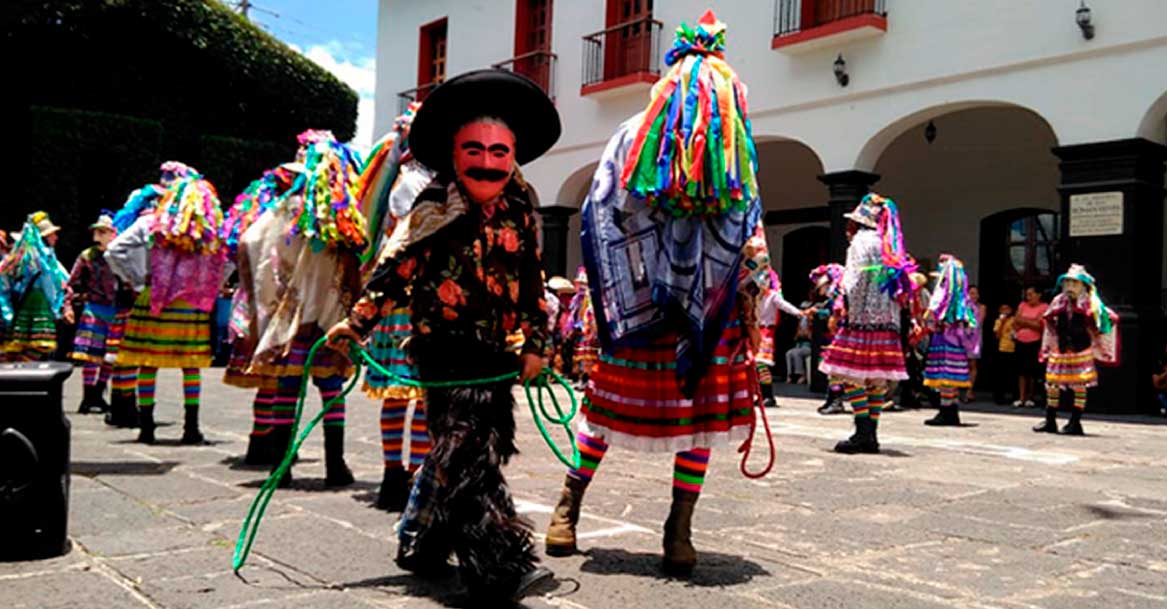 Danza de los Cuchillos