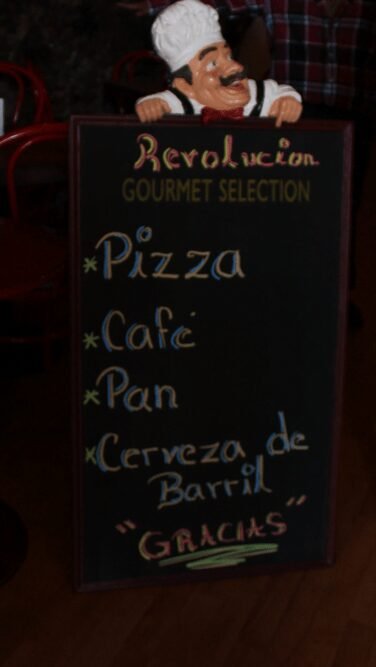 "Revolución" la Nueva Pizzería en Tlaxcala 2022 6 image 12-