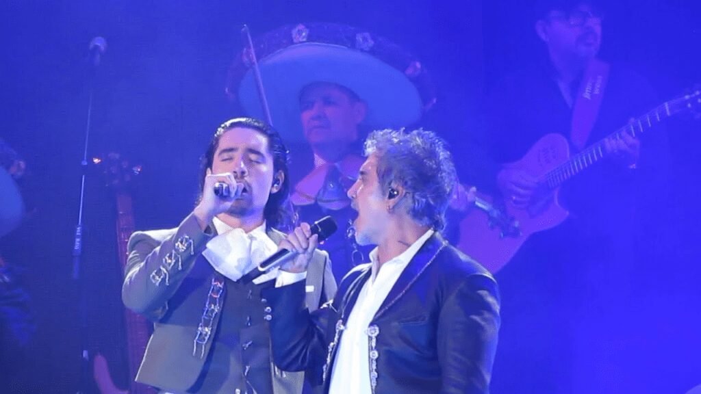 ALEJANDRO Y ALEX FERNANDEZ en el palenque de la feria de puebla 2024 2 Alejandroyalexfernandez