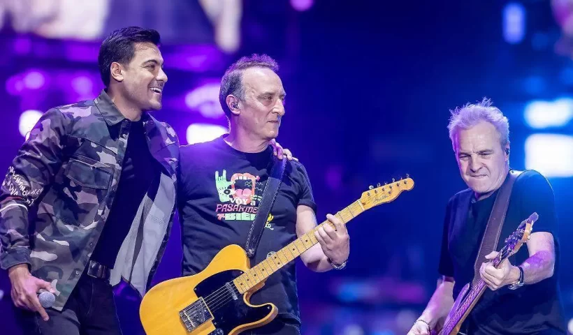 Hombres G en el Estadio GNP carlos rivera-