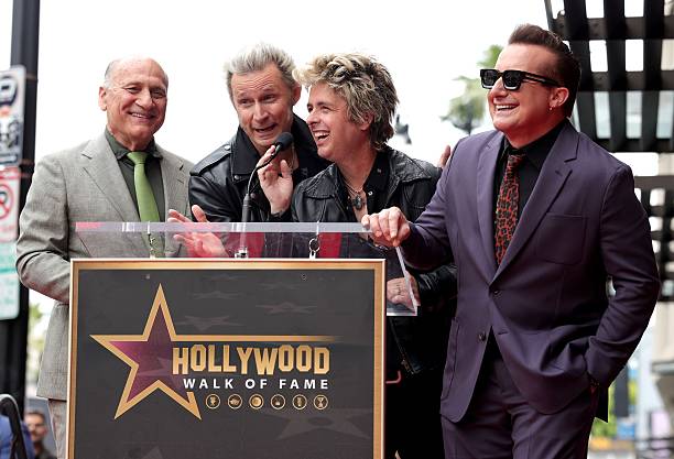 Green Day Estrella en Paseo de la Fama: Un Legado de Punk-Rock Incorruptible 9 gettyimages 2212943094 612x612 1-