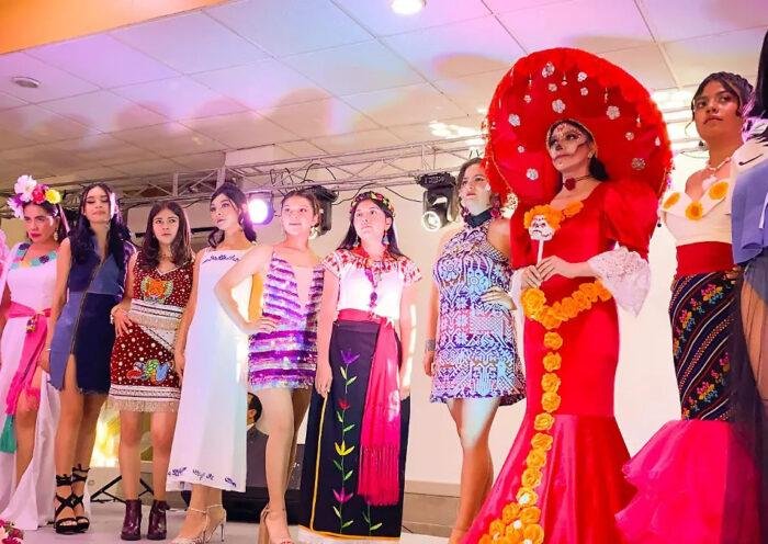 Pasarela Exposición de Creaciones 2025