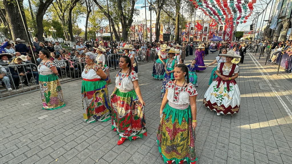Desfilan 500 Damas Charras en Tlaxcala 2025
