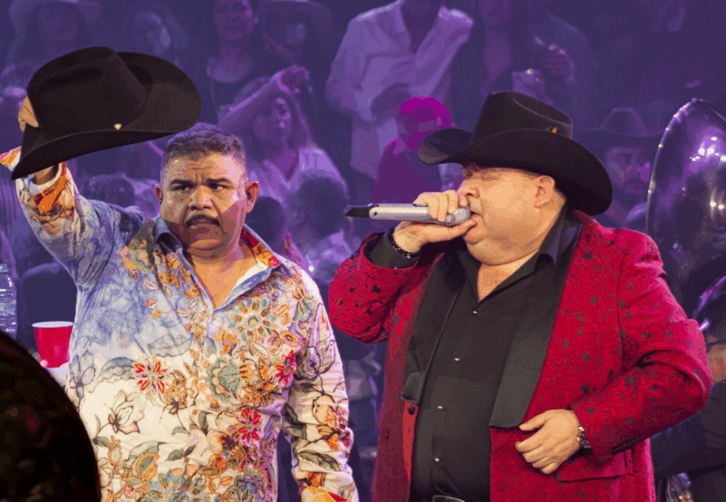 El Palenque de la Feria de Ferias continúa emocionándonos