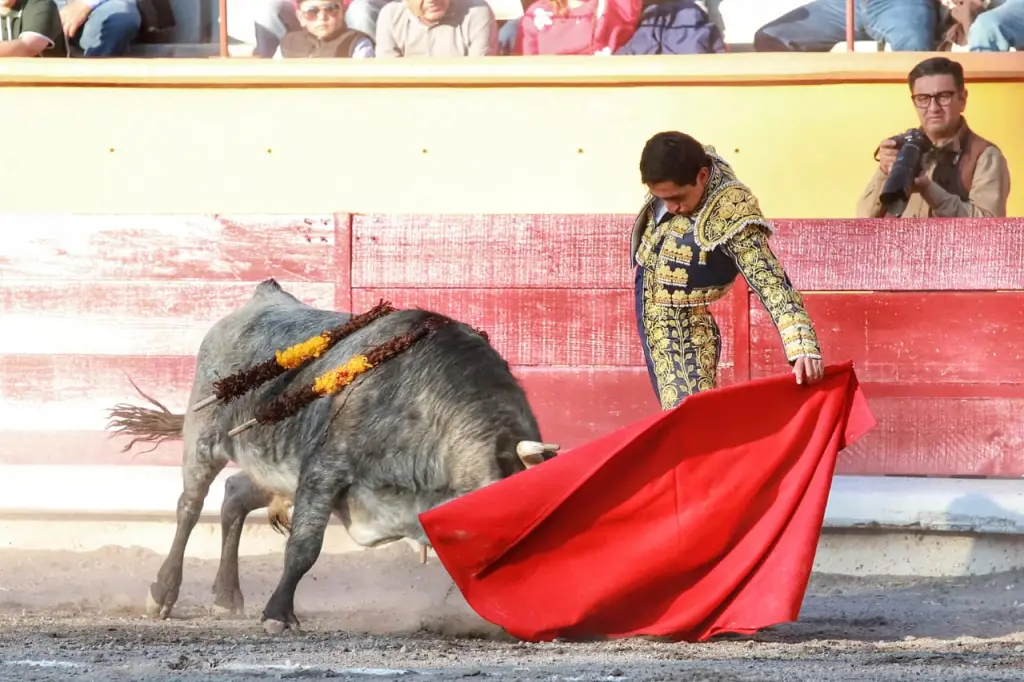 Éxito en la Novillada sin picadores de Año Nuevo en Apizaco 2026 6 Novillada sin picadores de Año Nuevo