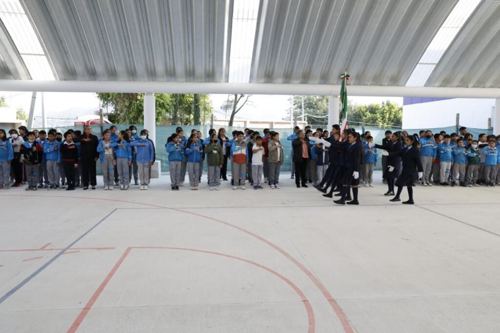 Primaria Emiliano Zapata estrena instalaciones en TlaxcalaPrimaria Emiliano Zapata estrena instalaciones en Tlaxcala